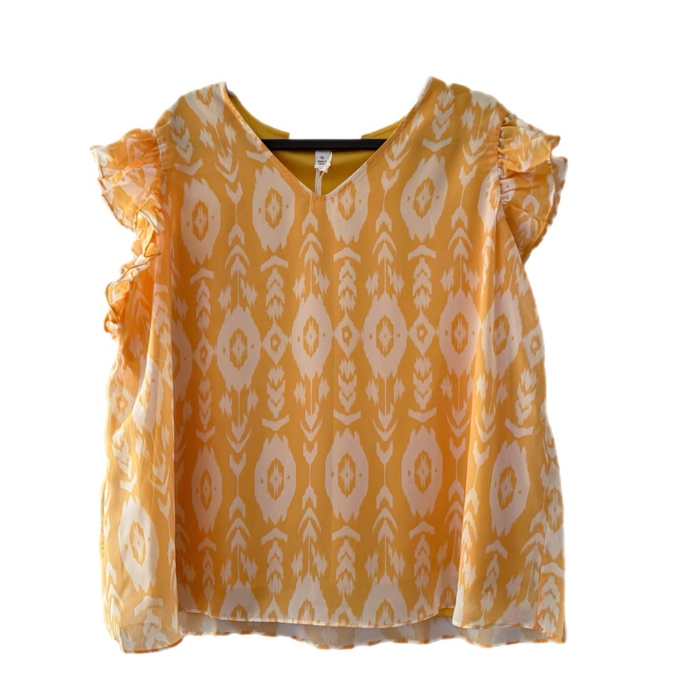 Chic Yellow Patterned Blouse with Ruffled Sleeves